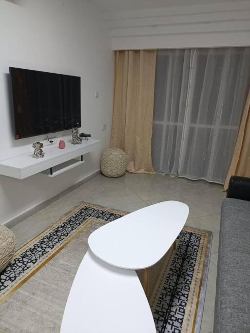 Lora'S Appartement Eilat Buitenkant foto